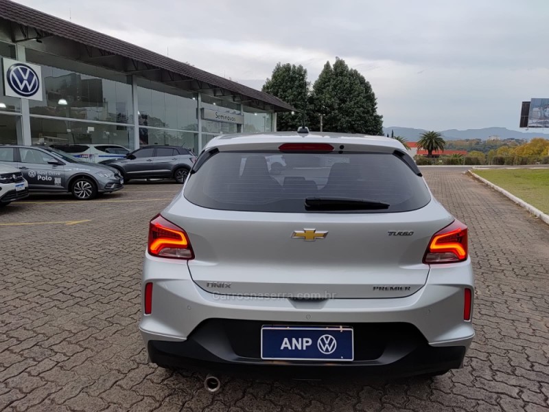 ONIX 1.0	PREMIER PLUS 12V TURBO FLEX 4P AUTOMÁTICO - 2023 - NOVA PETRóPOLIS