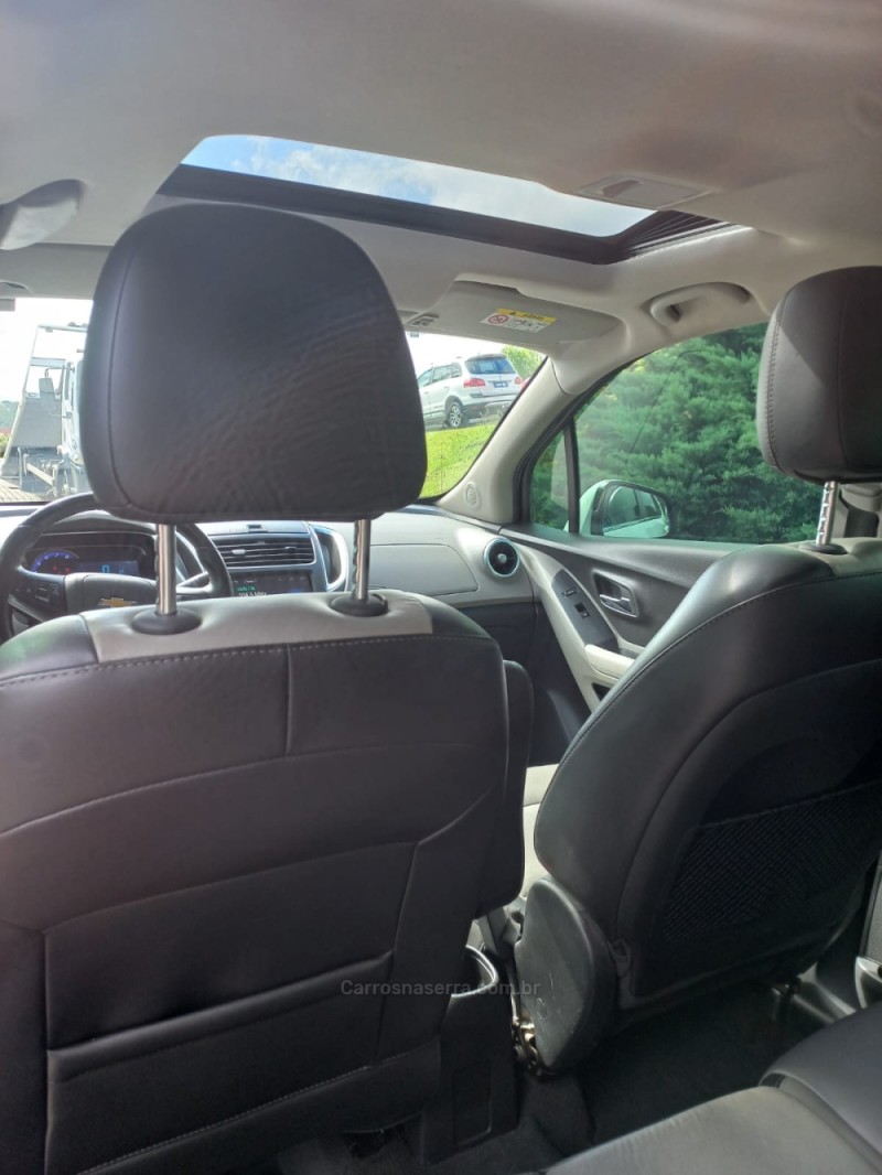 TRACKER 1.4 16V TURBO FLEX LTZ AUTOMÁTICO - 2016 - NOVA PETRóPOLIS