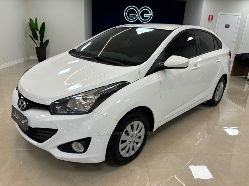 HB20S 1.6 COMFORT PLUS 16V FLEX 4P AUTOMÁTICO