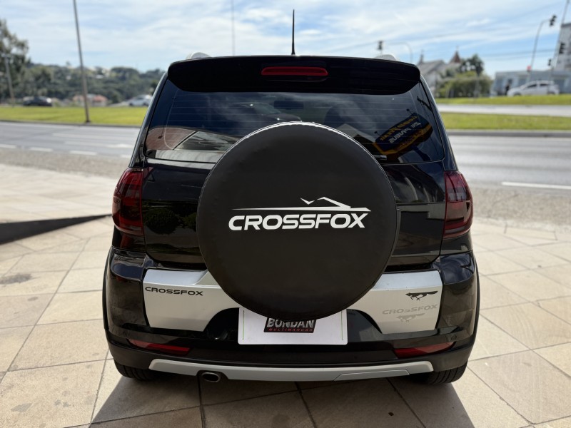 CROSSFOX 1.6 MI FLEX 8V 4P MANUAL - 2010 - FARROUPILHA
