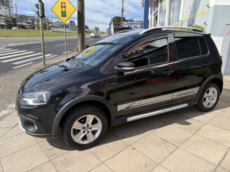 CROSSFOX 1.6 MI FLEX 8V 4P MANUAL - 2010 - FARROUPILHA