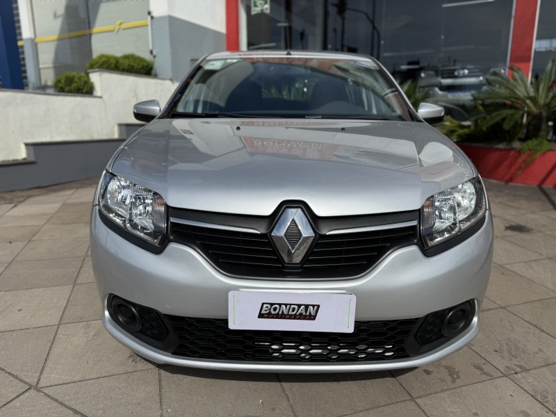 SANDERO 1.6 EXPRESSION 8V FLEX 4P MANUAL - 2015 - FARROUPILHA