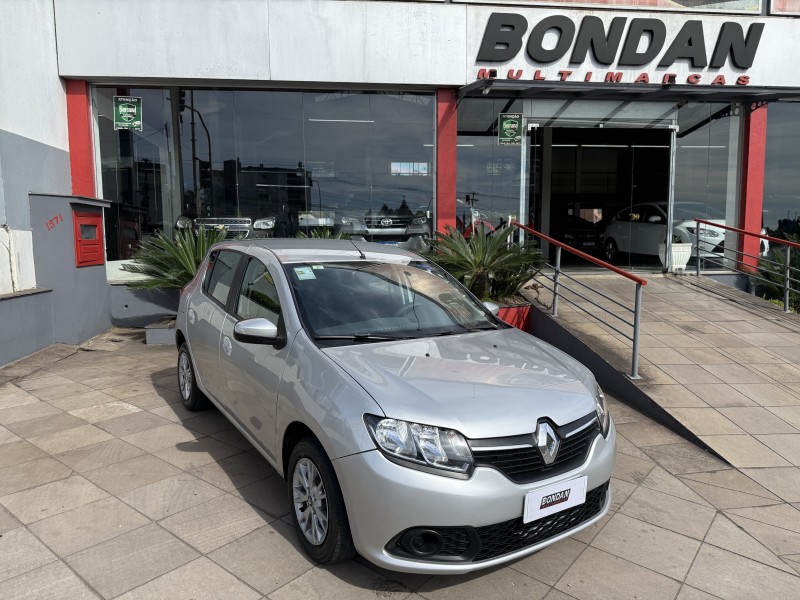 SANDERO 1.6 EXPRESSION 8V FLEX 4P MANUAL - 2015 - FARROUPILHA