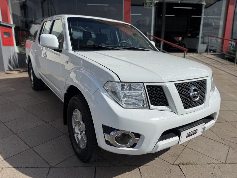 FRONTIER 2.5 S 4X4 CD TURBO ELETRONIC DIESEL 4P MANUAL - 2016 - FARROUPILHA
