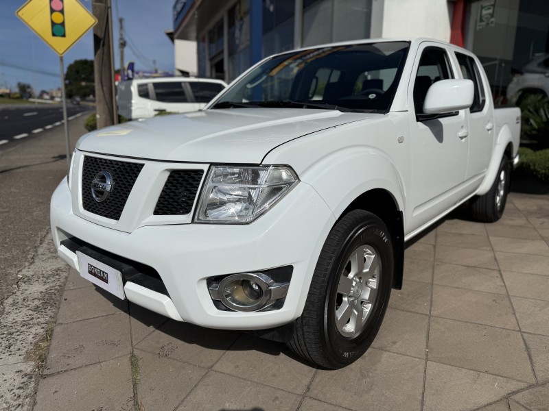 FRONTIER 2.5 S 4X4 CD TURBO ELETRONIC DIESEL 4P MANUAL - 2016 - FARROUPILHA