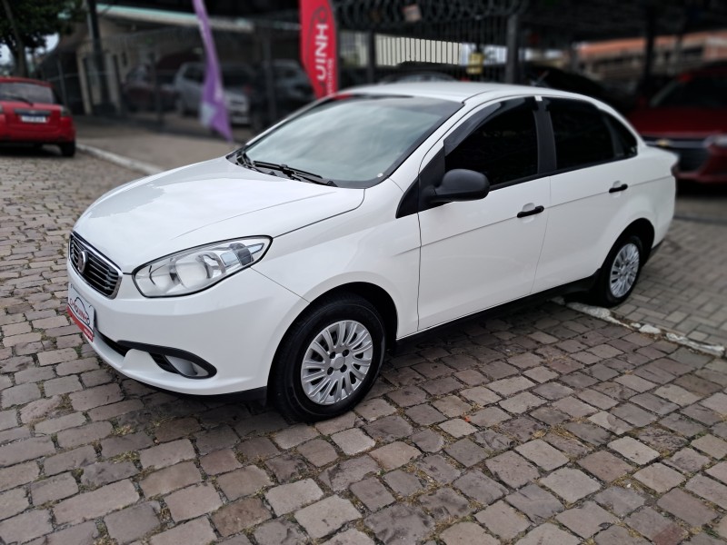 grand siena 1.0 attractive 8v flex 4p manual 2018 caxias do sul