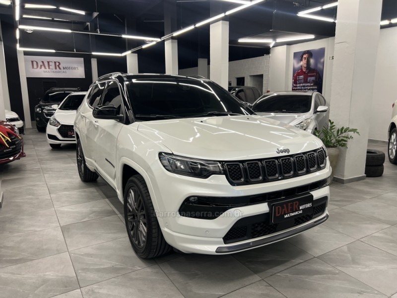 COMPASS 1.3 SERIE S T270 16V TURBO FLEX 4P AUTOMÁTICO