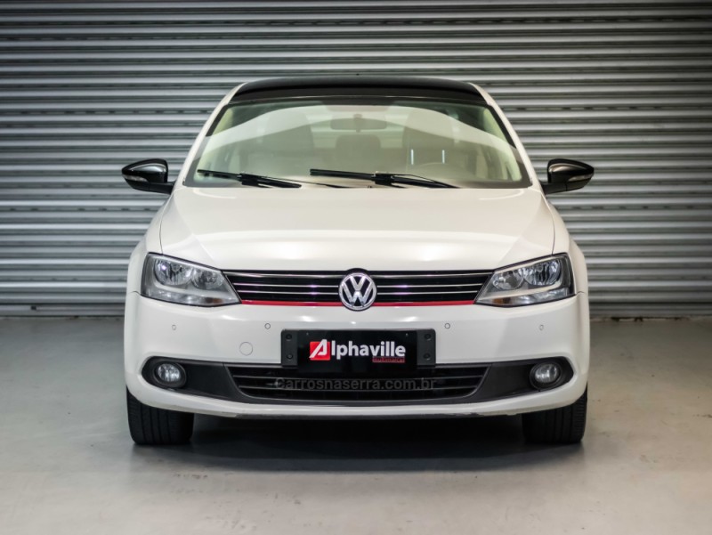 JETTA 2.0 COMFORTLINE FLEX 4P TIPTRONIC - 2013 - CAXIAS DO SUL