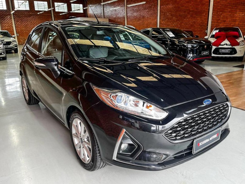 FIESTA 1.6 TITANIUM PLUS HATCH 16V FLEX 4P AUTOMÁTICO - 2018 - BENTO GONçALVES