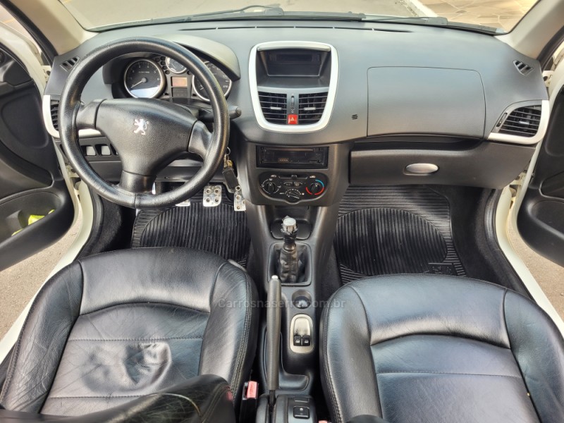 207 1.4 XR 8V FLEX 2P MANUAL - 2011 - FLORES DA CUNHA