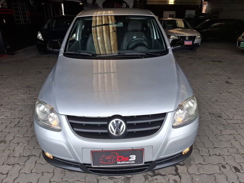 FOX 1.6 MI ROUTE 8V FLEX 4P MANUAL - 2009 - CAXIAS DO SUL