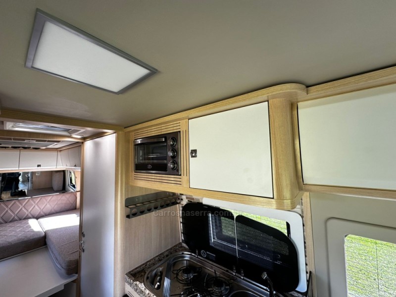 SPRINTER 2.2 CHASSI 416 FURGÃO LONGO TURBO DIESEL 2P MANUAL - 2021 - CANELA