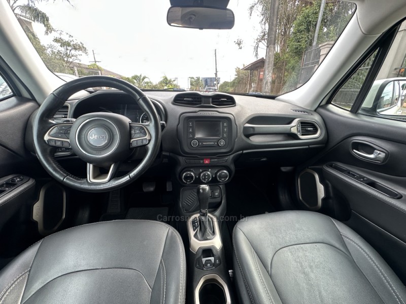 RENEGADE 1.8 16V FLEX LONGITUDE 4P AUTOMÁTICO - 2016 - CAXIAS DO SUL