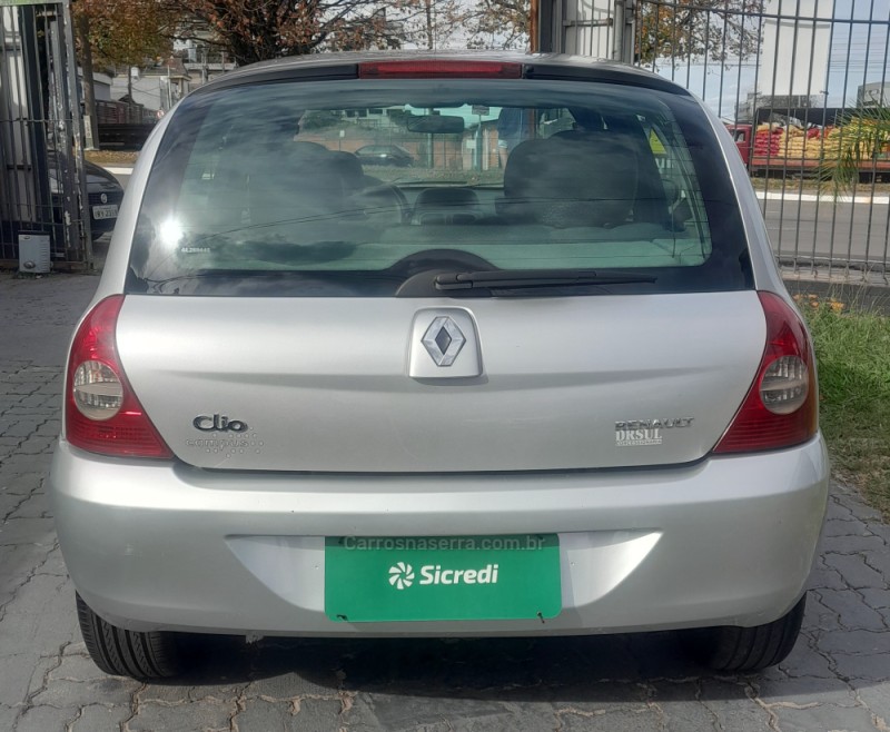CLIO 1.0 CAMPUS 16V FLEX 4P MANUAL - 2010 - CAXIAS DO SUL