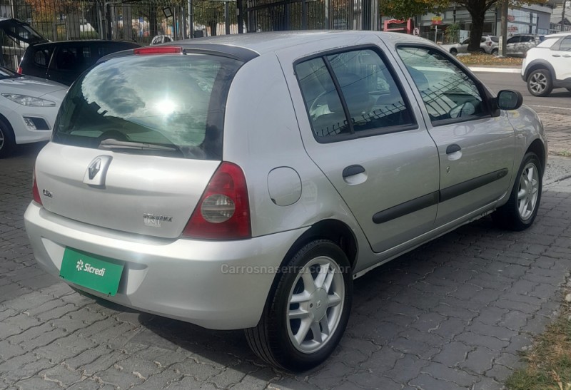 CLIO 1.0 CAMPUS 16V FLEX 4P MANUAL - 2010 - CAXIAS DO SUL