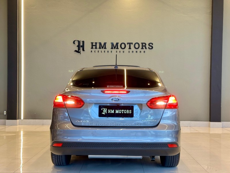 FOCUS 2.0 TITANIUM PLUS 16V FLEX 4P AUTOMÁTICO - 2019 - CAXIAS DO SUL