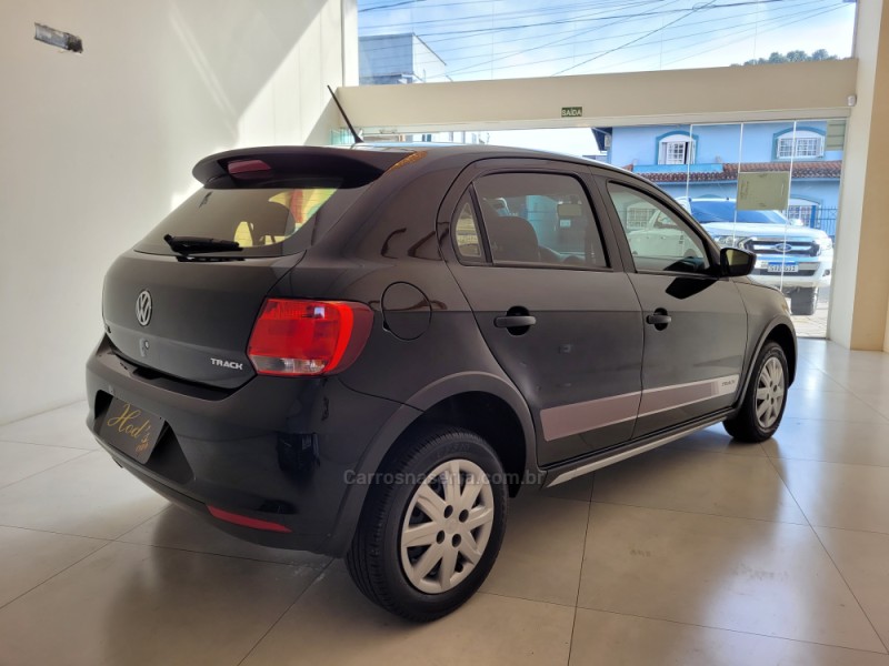 GOL 1.0 MI TRACK 8V FLEX 4P MANUAL - 2014 - CANELA