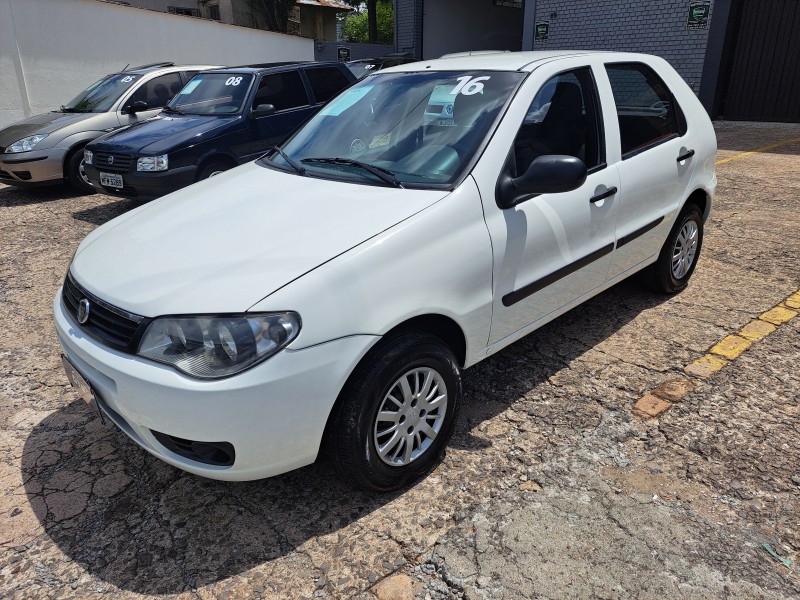 PALIO 1.0 MPI FIRE ECONOMY 8V FLEX 4P MANUAL - 2016 - FARROUPILHA
