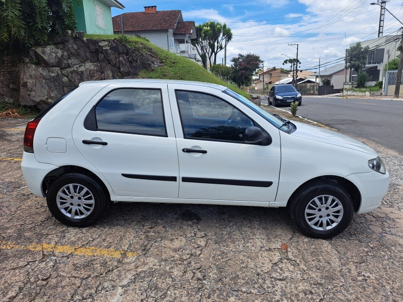 PALIO 1.0 MPI FIRE ECONOMY 8V FLEX 4P MANUAL - 2016 - FARROUPILHA