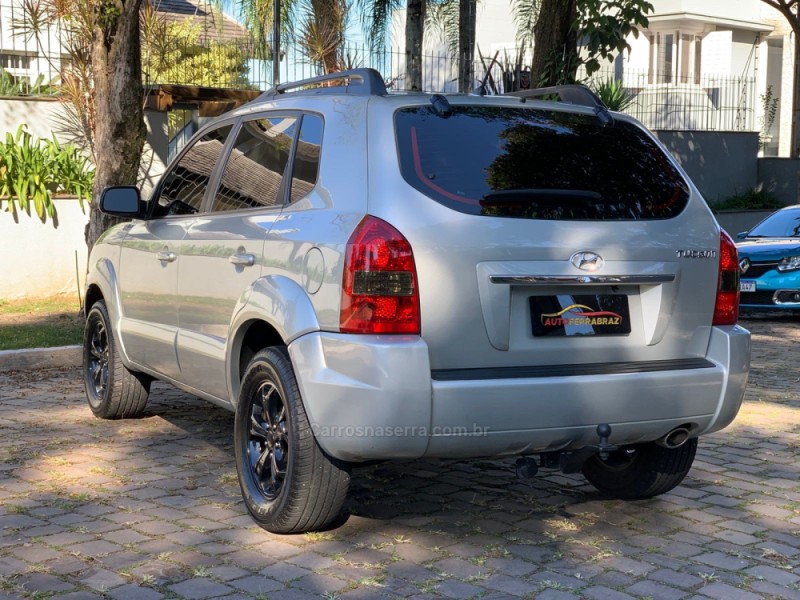 TUCSON 2.0 MPFI GLS 16V 143CV 2WD FLEX 4P AUTOMÁTICO - 2013 - SAPIRANGA