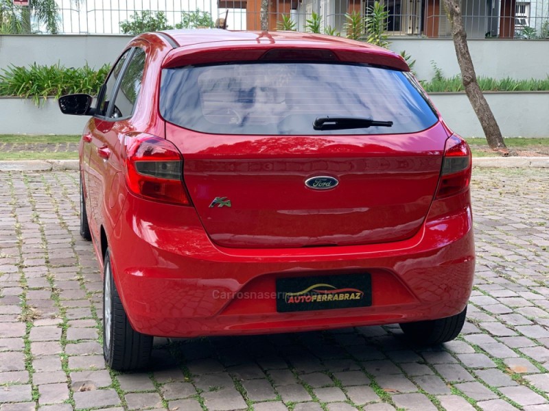 KA 1.0 SE 12V FLEX 4P MANUAL - 2018 - SAPIRANGA