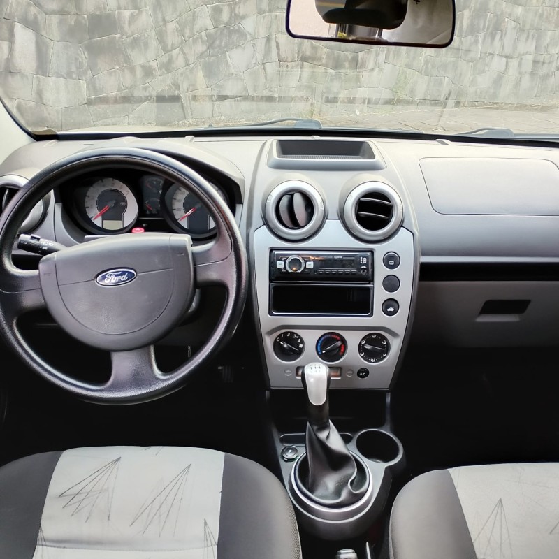FIESTA 1.0 MPI CLASS HATCH 8V FLEX 4P MANUAL - 2010 - FARROUPILHA