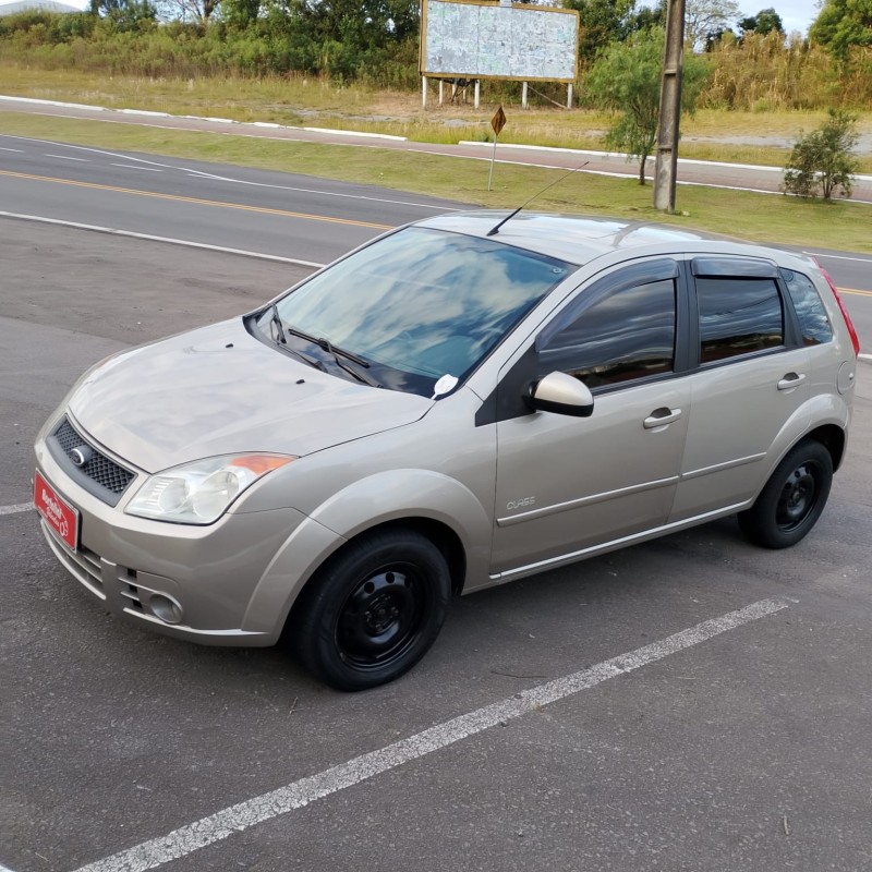 FIESTA 1.0 MPI CLASS HATCH 8V FLEX 4P MANUAL - 2010 - FARROUPILHA