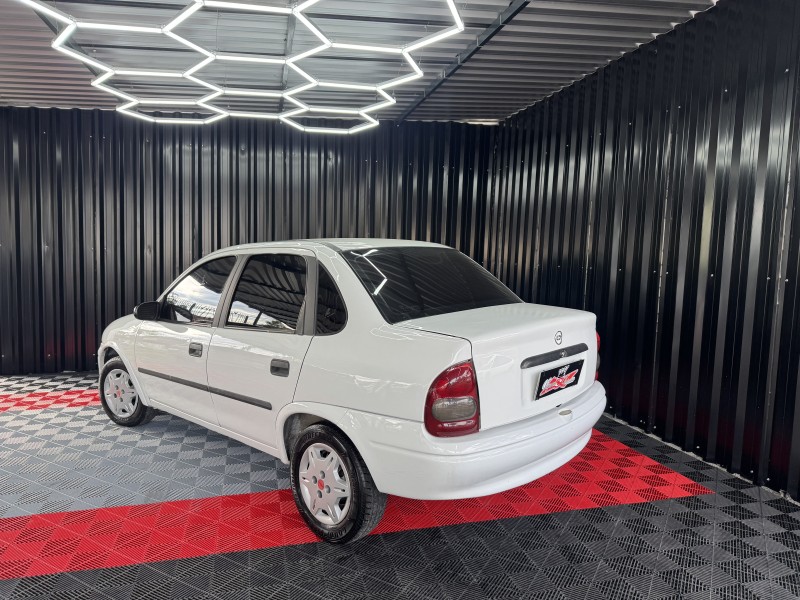 CORSA 1.6 MPFI GL SEDAN 8V GASOLINA 4P MANUAL - 2004 - CAXIAS DO SUL