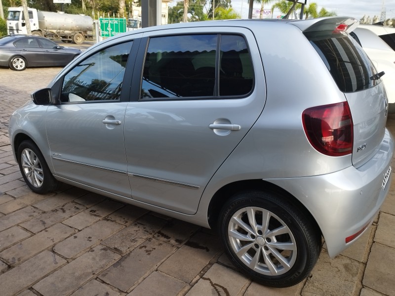 FOX 1.6 MI HIGHLINE 8V FLEX 4P MANUAL - 2014 - VERANóPOLIS