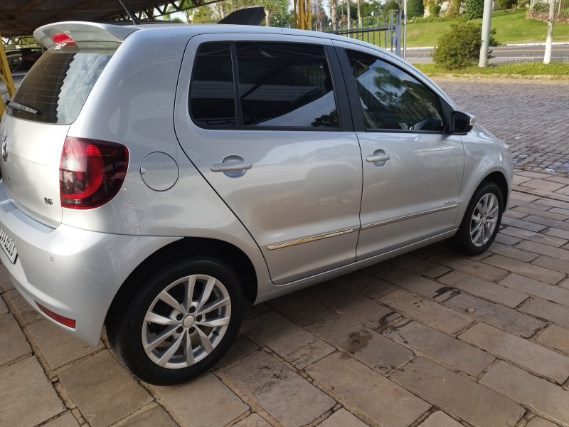 FOX 1.6 MI HIGHLINE 8V FLEX 4P MANUAL - 2014 - VERANóPOLIS