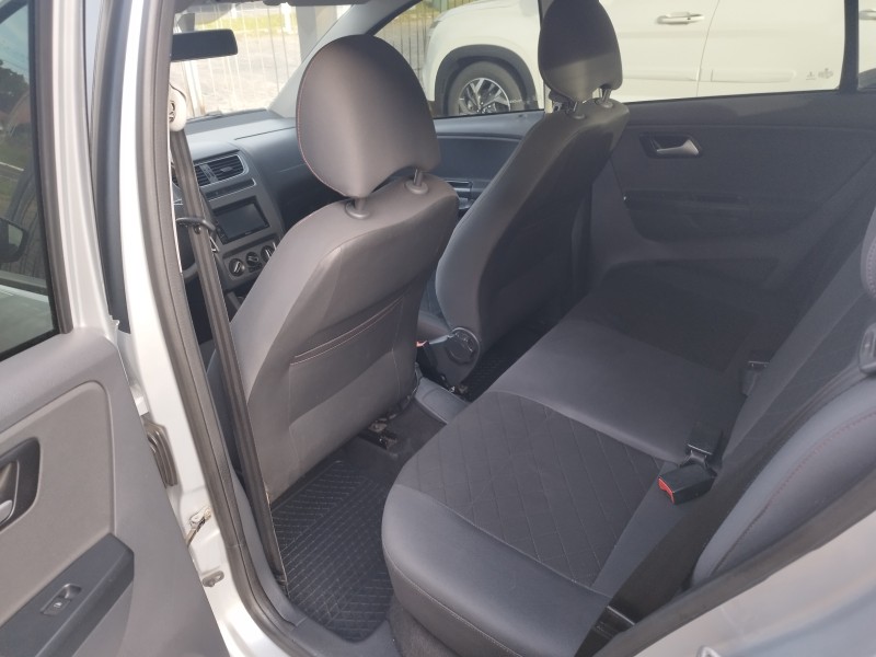 FOX 1.6 MI HIGHLINE 8V FLEX 4P MANUAL - 2014 - VERANóPOLIS