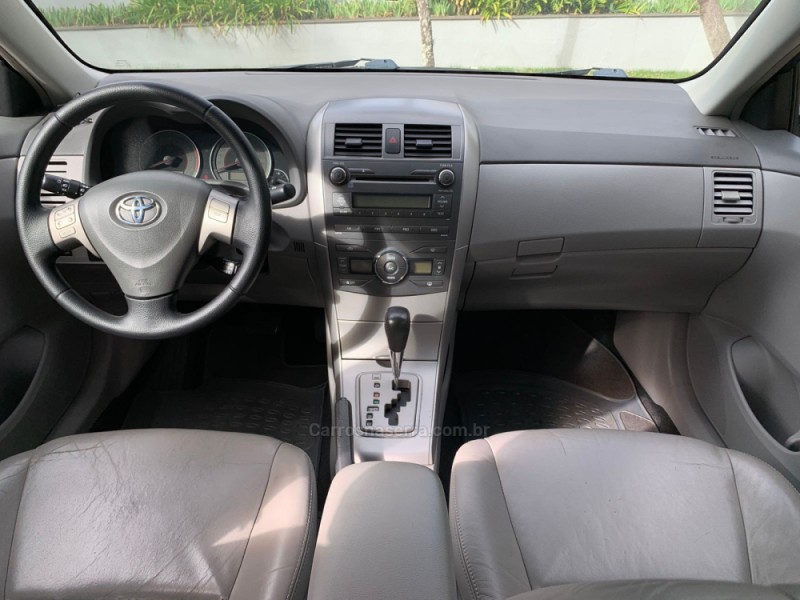 COROLLA 1.8 XEI 16V FLEX 4P AUTOMÁTICO - 2010 - SAPIRANGA