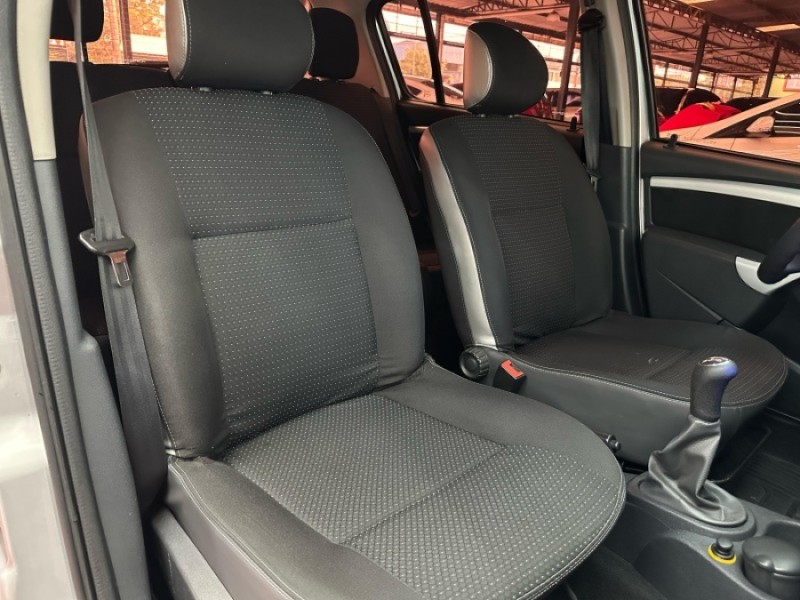 SANDERO 1.6 STEPWAY 16V FLEX 4P MANUAL - 2009 - CAXIAS DO SUL