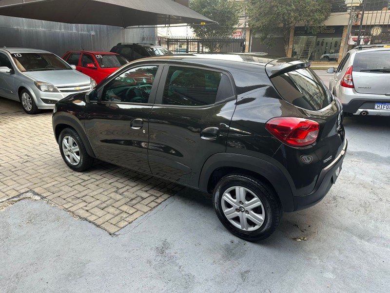 KWID 1.0 12V SCE FLEX LIFE MANUAL - 2018 - CAXIAS DO SUL