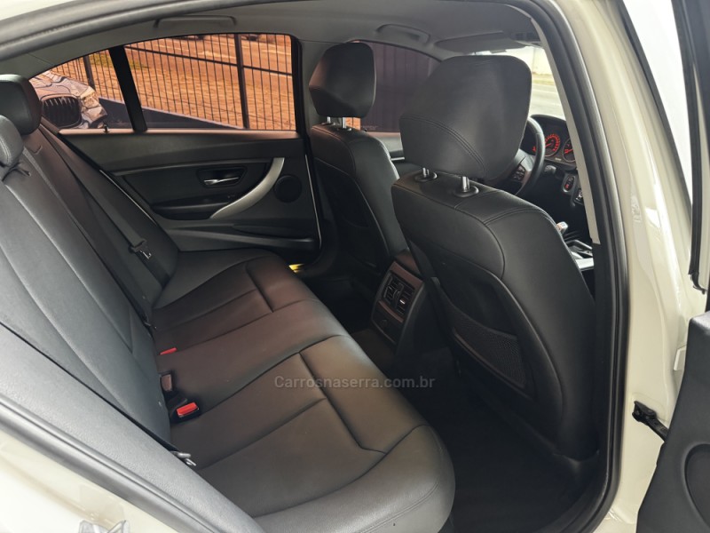 320I 2.0 SPORT 16V TURBO ACTIVE FLEX 4P AUTOMÁTICO - 2014 - CAXIAS DO SUL