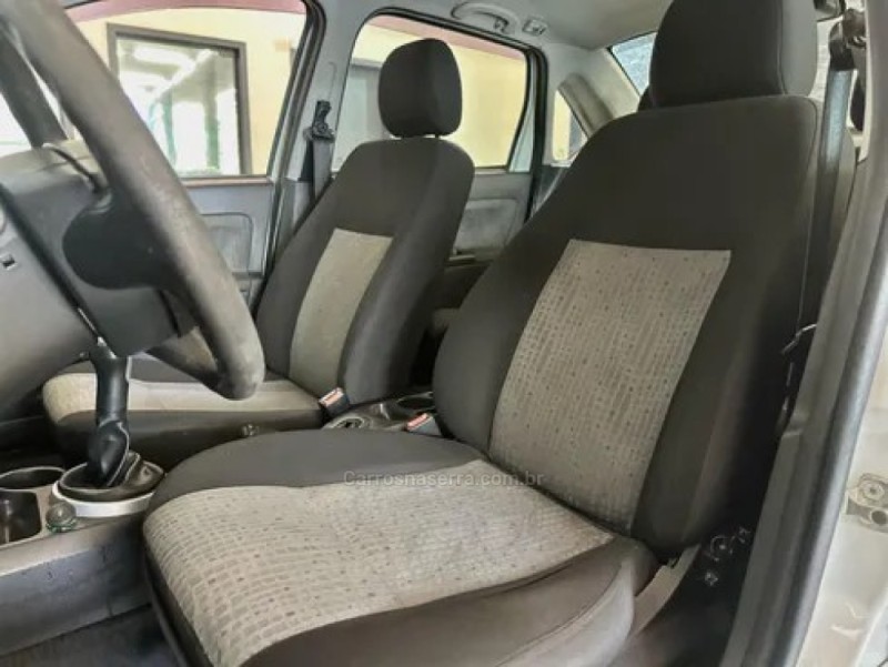 FIESTA 1.6 MPI CLASS SEDAN 8V FLEX 4P MANUAL - 2012 - IVOTI