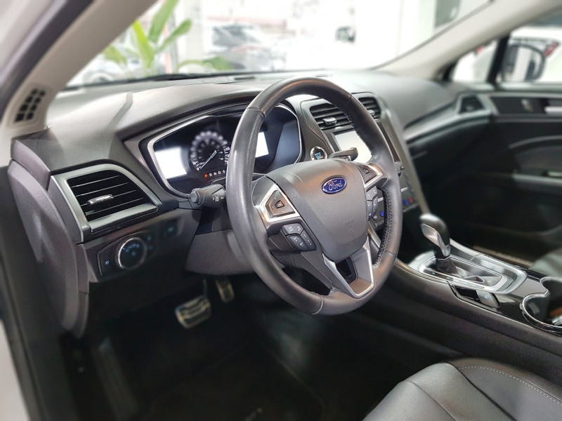 FUSION 2.0 TITANIUM GTDI ECOBOOST AWD AUTOMÁTICO - 2016 - CAXIAS DO SUL