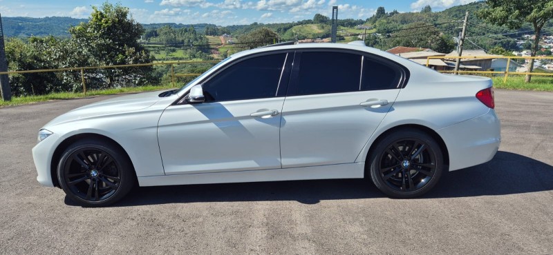 328I 2.0 SEDAN 16V GASOLINA 4P AUTOMÁTICO - 2013 - SãO MARCOS