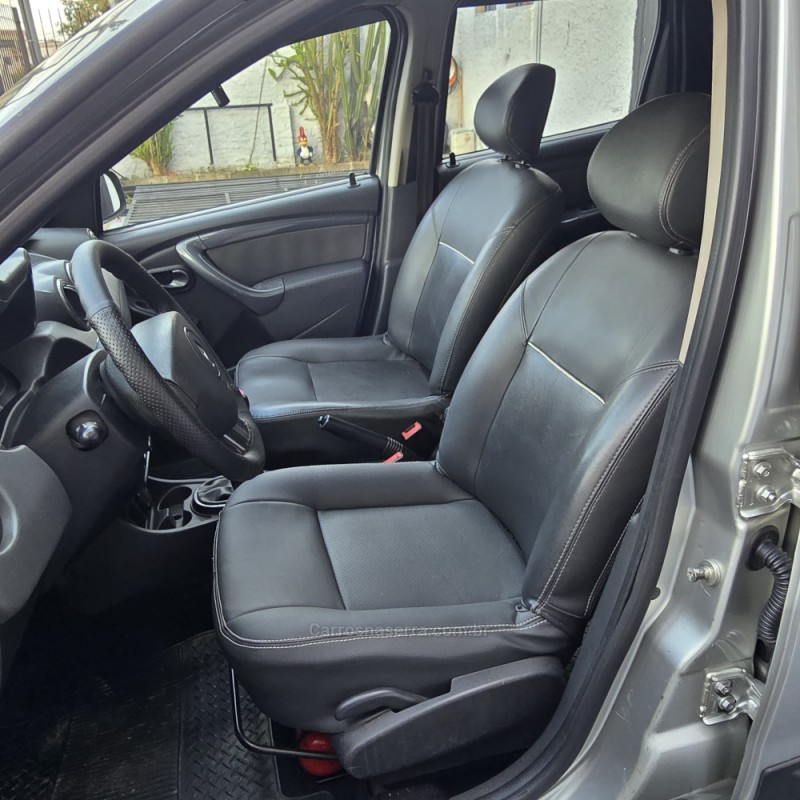 DUSTER 1.6 DYNAMIQUE 4X2 16V FLEX 4P MANUAL - 2013 - CAXIAS DO SUL