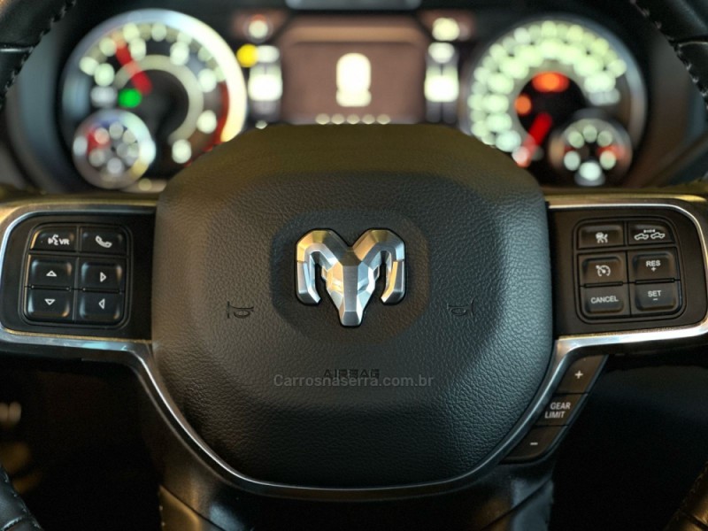 3500 LARAMIE 6.7 CD 4X4 TURBO DIESEL 4P AUTOMÁTICO - 2022 - CAXIAS DO SUL