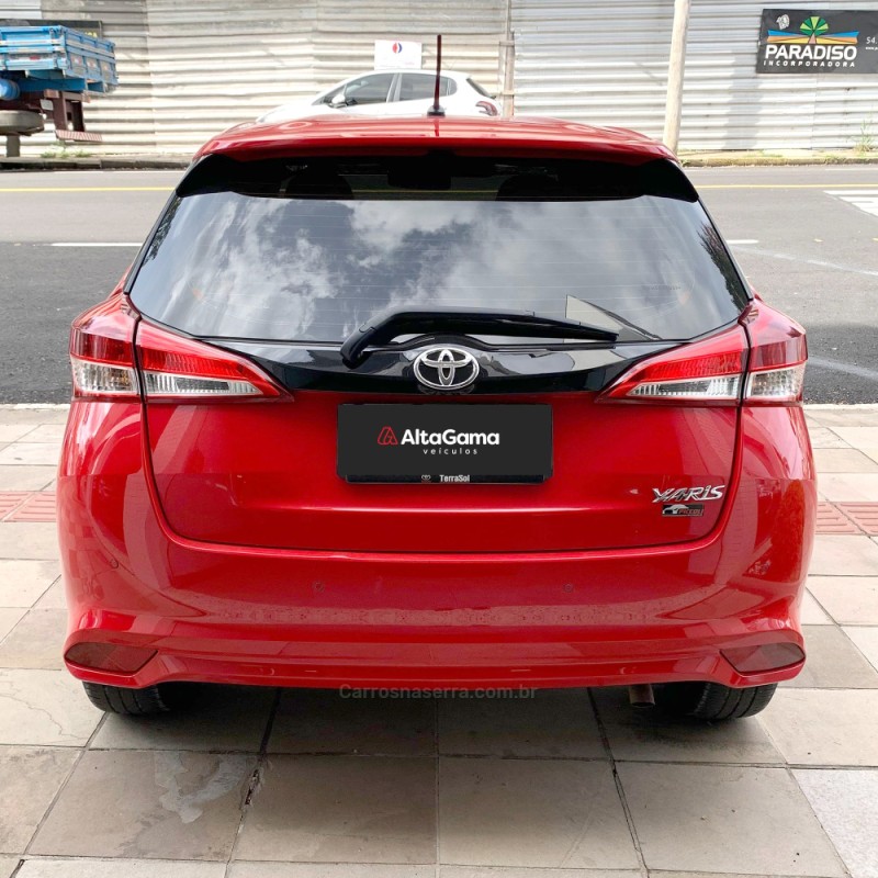 YARIS 1.3 XL LIVE 16V FLEX 4P MANUAL - 2021 - FLORES DA CUNHA