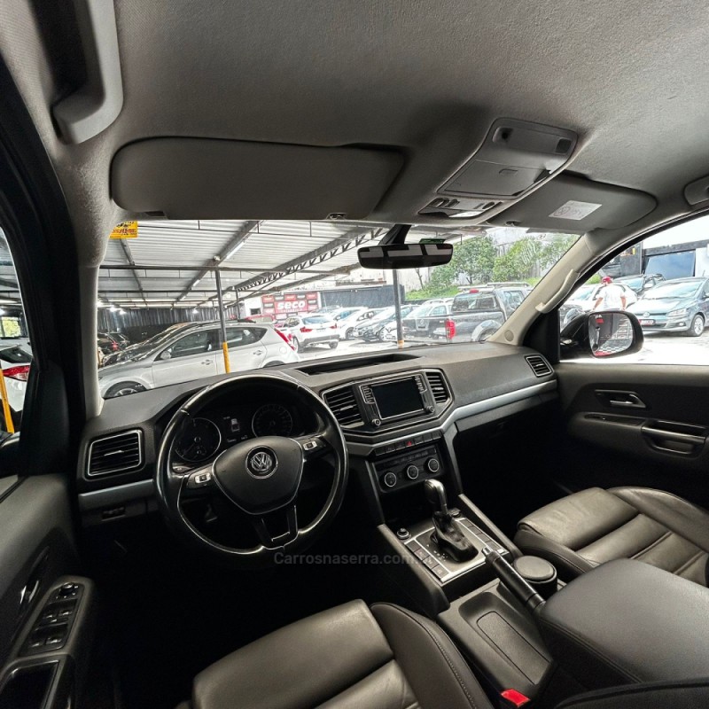 AMAROK 3.0 V6 TDI HIGHLINE CD DIESEL 4MOTION AUTOMÁTICO - 2018 - PASSO FUNDO