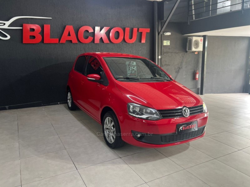 FOX 1.0 MI TREND 8V FLEX 4P MANUAL - 2014 - CAMPO BOM