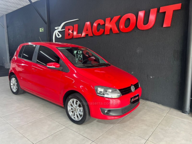 FOX 1.0 MI TREND 8V FLEX 4P MANUAL - 2014 - CAMPO BOM