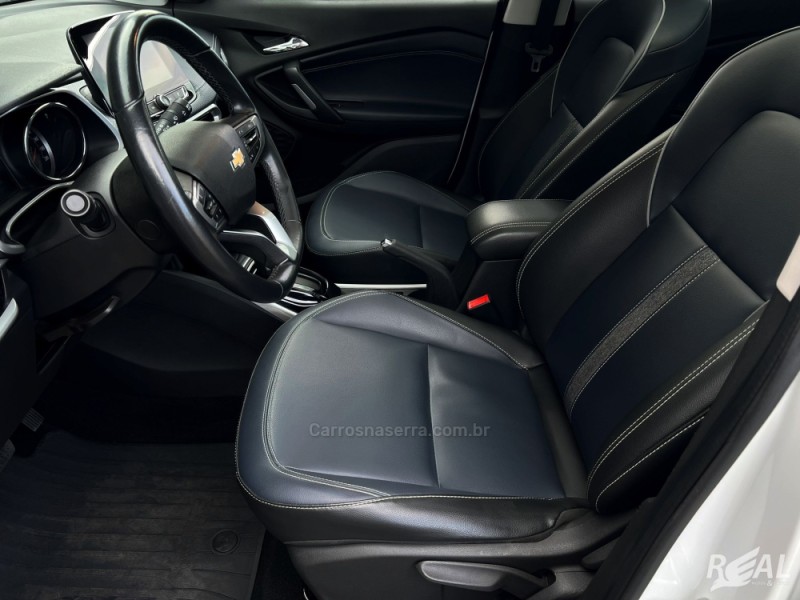 TRACKER 1.2 12V PREMIER TURBO FLEX 4P AUTOMÁTICO - 2022 - SAPIRANGA