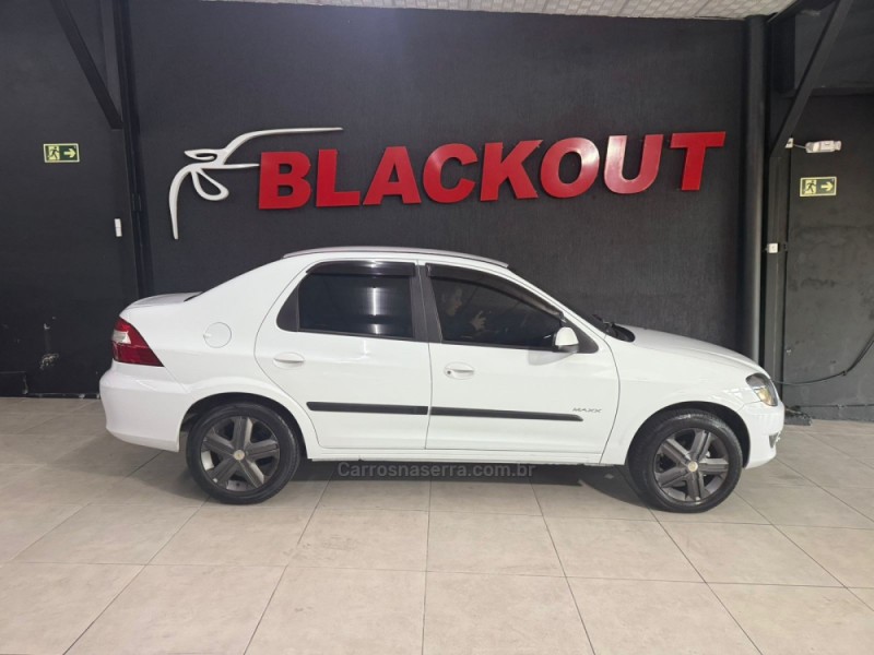 PRISMA 1.4 MPFI MAXX 8V FLEX 4P MANUAL - 2010 - CAMPO BOM