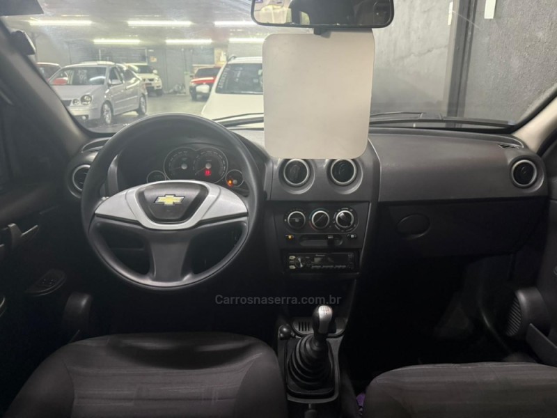 PRISMA 1.4 MPFI MAXX 8V FLEX 4P MANUAL - 2010 - CAMPO BOM