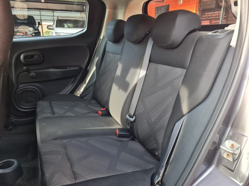 MOBI 1.0 8V EVO FLEX LIKE. MANUAL - 2022 - CANELA