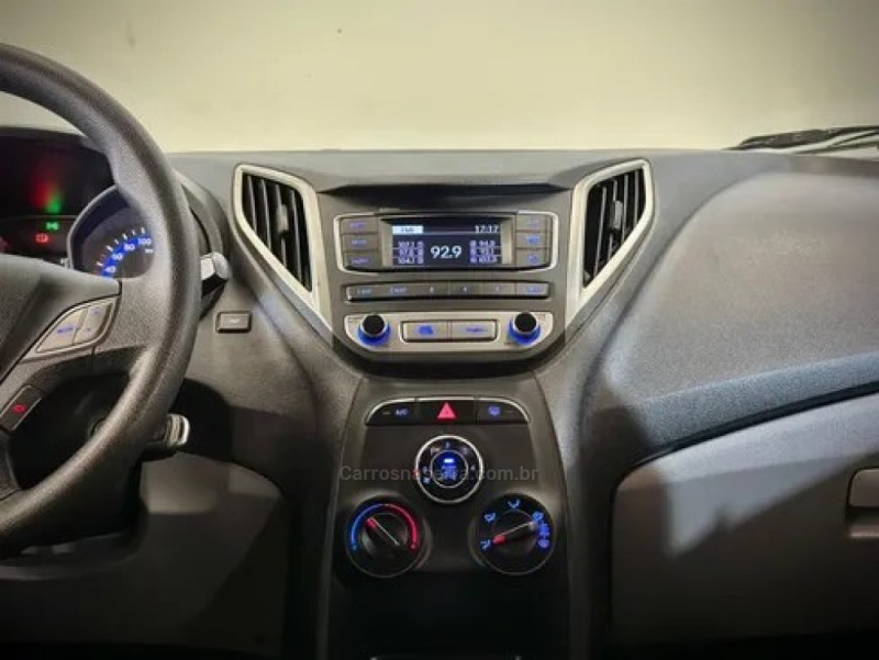 HB20S 1.0 COMFORT PLUS 12V FLEX 4P MANUAL - 2018 - IVOTI