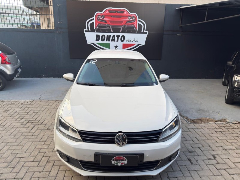 JETTA 2.0 COMFORTLINE FLEX 4P TIPTRONIC - 2012 - CAXIAS DO SUL